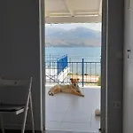 Сasa de vacaciones The Blue Door