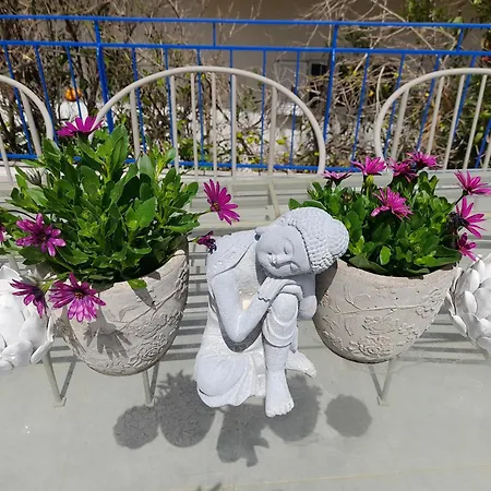 Feriehus The Blue Door *