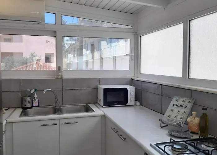 The Blue Door Feriehus Lixouri