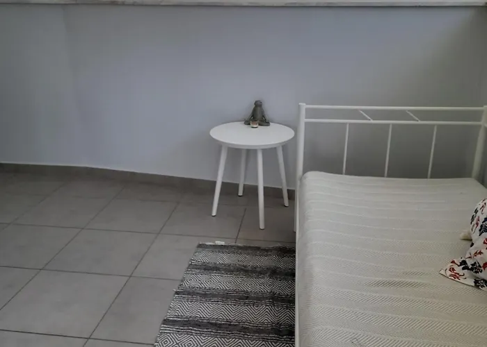 The Blue Door Nyaraló *